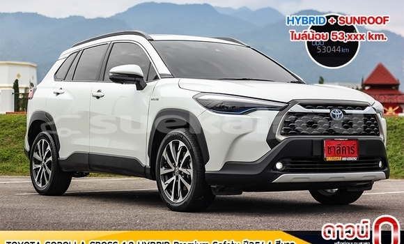 Buy Used Toyota Corolla Cross White Car in Chiang Mai in Chiang Mai