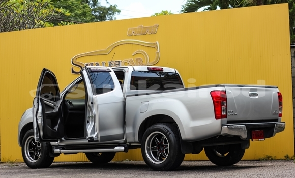 Buy Used Isuzu D-Max Other Car in Chiang Mai in Chiang Mai Buy Used Isuzu D-Max Other Car in Chiang Mai in Chiang Mai