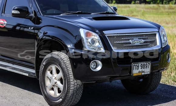Buy Used Isuzu D-Max Black Car in Chiang Mai in Chiang Mai Buy Used Isuzu D-Max Black Car in Chiang Mai in Chiang Mai