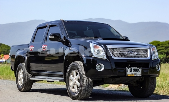 Buy Used Isuzu D-Max Black Car in Chiang Mai in Chiang Mai Buy Used Isuzu D-Max Black Car in Chiang Mai in Chiang Mai