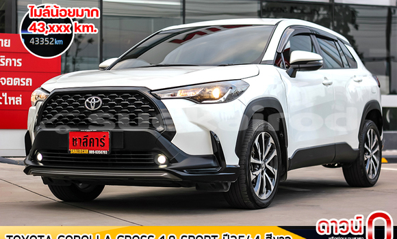 Buy Used Toyota Corolla Cross White Car in Chiang Mai in Chiang Mai
