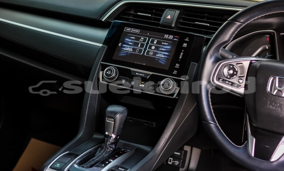 Buy Used Honda Civic White Car in Chiang Mai in Chiang Mai Buy Used Honda Civic White Car in Chiang Mai in Chiang Mai