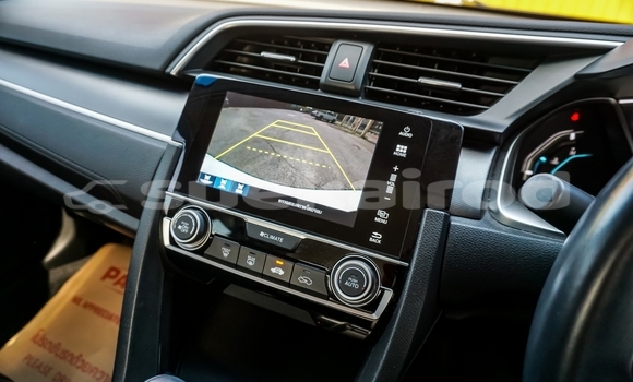 Buy Used Honda Civic White Car in Chiang Mai in Chiang Mai Buy Used Honda Civic White Car in Chiang Mai in Chiang Mai