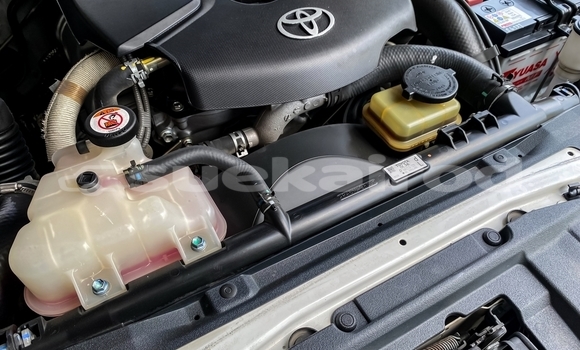 Buy Used Toyota Hiluxe Revo White Car in Chiang Mai in Chiang Mai Buy Used Toyota Hiluxe Revo White Car in Chiang Mai in Chiang Mai