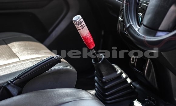 Buy Used Isuzu D-Max White Car in Chiang Mai in Chiang Mai Buy Used Isuzu D-Max White Car in Chiang Mai in Chiang Mai