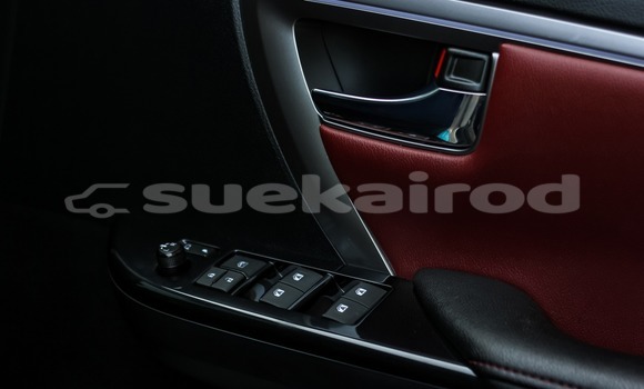 Buy Used Toyota Fortuner White Car in Chiang Mai in Chiang Mai Buy Used Toyota Fortuner White Car in Chiang Mai in Chiang Mai