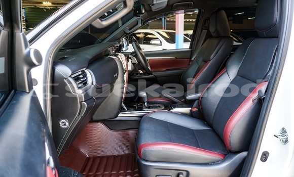 Buy Used Toyota Fortuner White Car in Chiang Mai in Chiang Mai Buy Used Toyota Fortuner White Car in Chiang Mai in Chiang Mai