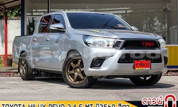 Buy Used Toyota Hiluxe Revo Other Car in Chiang Mai in Chiang Mai