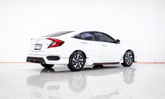 Buy Used Honda Civic White Car in Bangkok in Bangkok Buy Used Honda Civic White Car in Bangkok in Bangkok