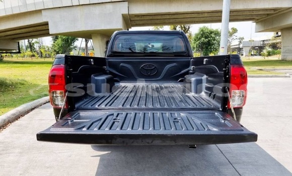 Buy Used Toyota Hiluxe Revo Black Car in Bangkok in Bangkok Buy Used Toyota Hiluxe Revo Black Car in Bangkok in Bangkok