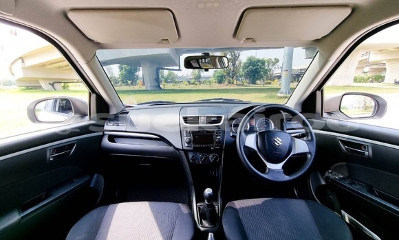 ซื้อ รถมือสอง Suzuki Swift ขาว รถยนต์ ใน %{เมือง} ใน กรุงเทพมหานคร ซื้อ รถมือสอง Suzuki Swift ขาว รถยนต์ ใน %{เมือง} ใน กรุงเทพมหานคร