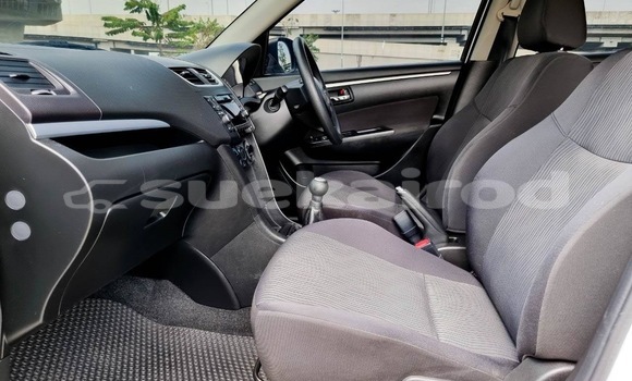 ซื้อ รถมือสอง Suzuki Swift ขาว รถยนต์ ใน %{เมือง} ใน กรุงเทพมหานคร ซื้อ รถมือสอง Suzuki Swift ขาว รถยนต์ ใน %{เมือง} ใน กรุงเทพมหานคร