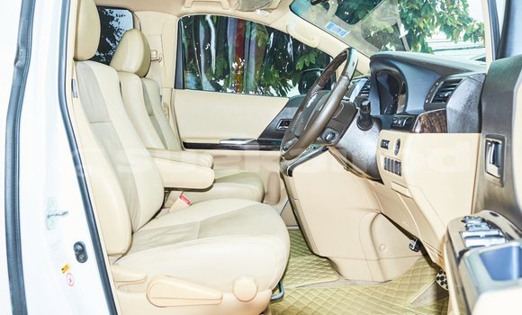 Buy Used Toyota Alphard White Car in Bangkok in Bangkok Buy Used Toyota Alphard White Car in Bangkok in Bangkok