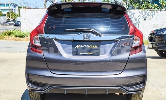 Buy Used Honda Jazz Other Car in Bangkok in Bangkok Buy Used Honda Jazz Other Car in Bangkok in Bangkok