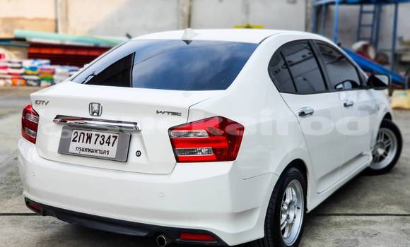 Buy Used Honda City White Car in Bangkok in Bangkok Buy Used Honda City White Car in Bangkok in Bangkok