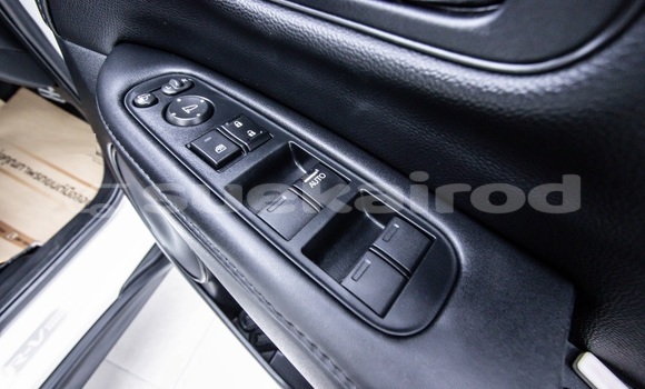 Buy Used Honda HR–V White Car in Bangkok in Bangkok Buy Used Honda HR–V White Car in Bangkok in Bangkok