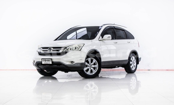 ซื้อ รถมือสอง Honda CR-V ขาว รถยนต์ ใน %{เมือง} ใน กรุงเทพมหานคร