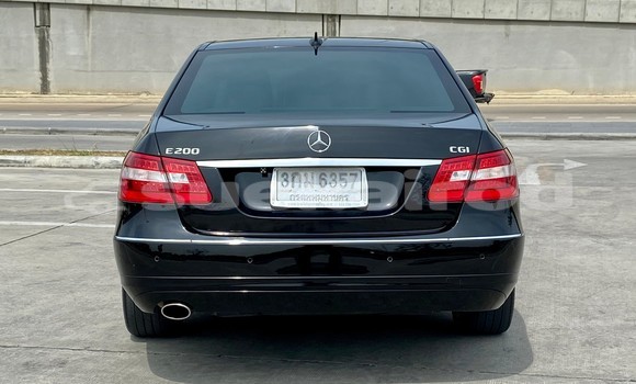 ซื้อ รถมือสอง Mercedes‒Benz E–Class สีดำ รถยนต์ ใน %{เมือง} ใน กรุงเทพมหานคร ซื้อ รถมือสอง Mercedes‒Benz E–Class สีดำ รถยนต์ ใน %{เมือง} ใน กรุงเทพมหานคร