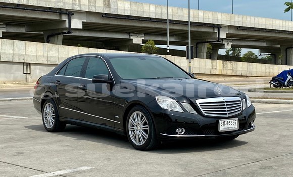 ซื้อ รถมือสอง Mercedes‒Benz E–Class สีดำ รถยนต์ ใน %{เมือง} ใน กรุงเทพมหานคร ซื้อ รถมือสอง Mercedes‒Benz E–Class สีดำ รถยนต์ ใน %{เมือง} ใน กรุงเทพมหานคร