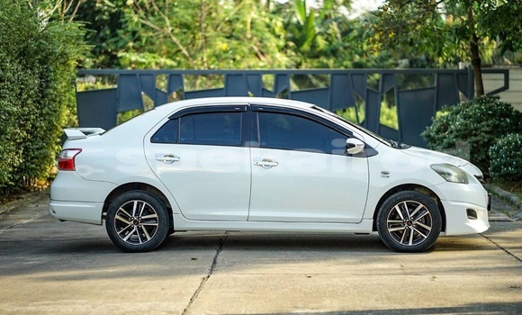 Buy Used Toyota Vios White Car in Bangkok in Bangkok Buy Used Toyota Vios White Car in Bangkok in Bangkok