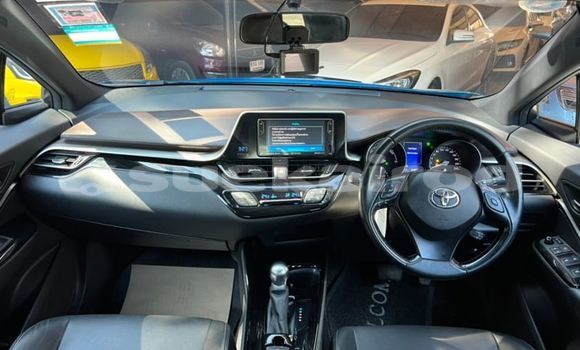 Buy Used Toyota C-HR Blue Car in Bangkok in Bangkok Buy Used Toyota C-HR Blue Car in Bangkok in Bangkok