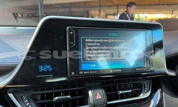 Buy Used Toyota C-HR Blue Car in Bangkok in Bangkok Buy Used Toyota C-HR Blue Car in Bangkok in Bangkok