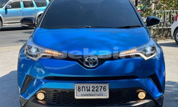 Buy Used Toyota C-HR Blue Car in Bangkok in Bangkok Buy Used Toyota C-HR Blue Car in Bangkok in Bangkok