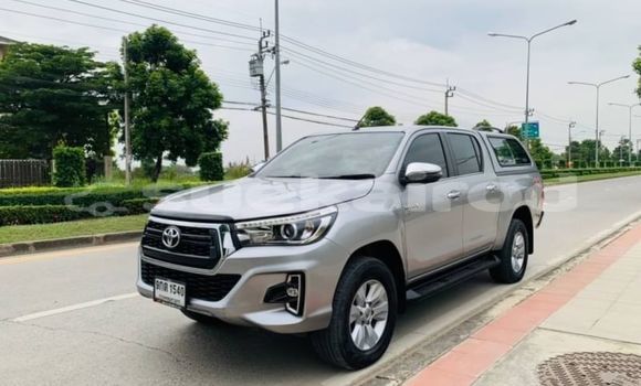 Buy Used Toyota Hiluxe Revo Other Car in Bangkok in Bangkok Buy Used Toyota Hiluxe Revo Other Car in Bangkok in Bangkok