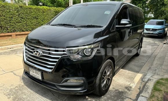 ซื้อ รถมือสอง Hyundai Grand Starex สีดำ รถยนต์ ใน %{เมือง} ใน กรุงเทพมหานคร ซื้อ รถมือสอง Hyundai Grand Starex สีดำ รถยนต์ ใน %{เมือง} ใน กรุงเทพมหานคร