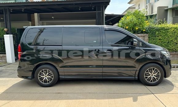 Buy Used Hyundai Grand Starex Black Car in Bangkok in Bangkok Buy Used Hyundai Grand Starex Black Car in Bangkok in Bangkok