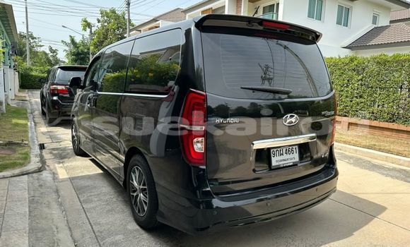 Buy Used Hyundai Grand Starex Black Car in Bangkok in Bangkok Buy Used Hyundai Grand Starex Black Car in Bangkok in Bangkok