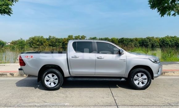 Buy Used Toyota Hiluxe Revo Other Car in Bangkok in Bangkok Buy Used Toyota Hiluxe Revo Other Car in Bangkok in Bangkok