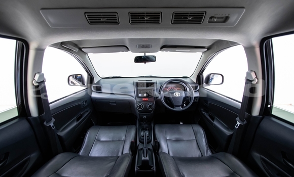 ซื้อ รถมือสอง Toyota Avanza สีดำ รถยนต์ ใน %{เมือง} ใน นนทบุรี ซื้อ รถมือสอง Toyota Avanza สีดำ รถยนต์ ใน %{เมือง} ใน นนทบุรี