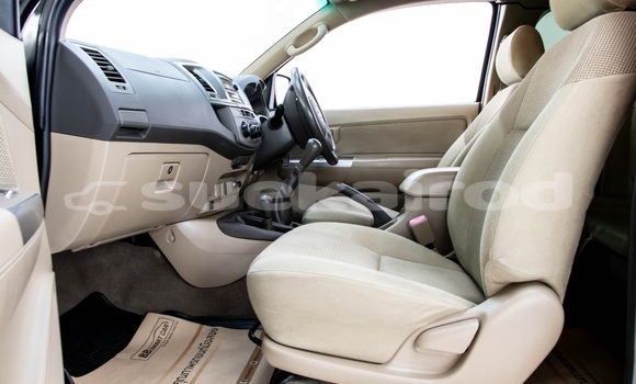 Buy Used Toyota Vigo Black Car in Nonthaburi in Nonthaburi Buy Used Toyota Vigo Black Car in Nonthaburi in Nonthaburi