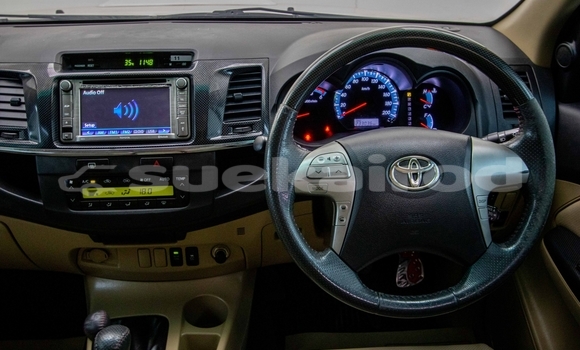 Buy Used Toyota Fortuner White Car in Samut Sakhon in Samut Sakhon Buy Used Toyota Fortuner White Car in Samut Sakhon in Samut Sakhon