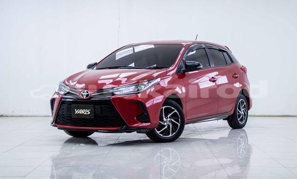 Buy Used Toyota Yaris Red Car in Samut Sakhon in Samut Sakhon