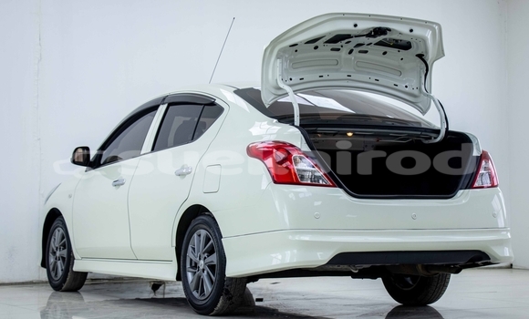 ซื้อ รถมือสอง Nissan Almera ขาว รถยนต์ ใน %{เมือง} ใน สมุทรสาคร ซื้อ รถมือสอง Nissan Almera ขาว รถยนต์ ใน %{เมือง} ใน สมุทรสาคร
