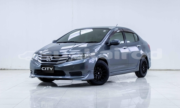 ซื้อ รถมือสอง Honda City อื่น ๆ รถยนต์ ใน %{เมือง} ใน สมุทรสาคร