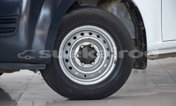 Buy Used Isuzu D-Max White Car in Bangkok in Bangkok Buy Used Isuzu D-Max White Car in Bangkok in Bangkok