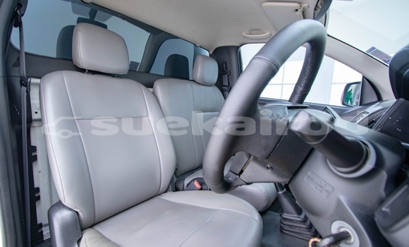 Buy Used Isuzu D-Max White Car in Bangkok in Bangkok Buy Used Isuzu D-Max White Car in Bangkok in Bangkok