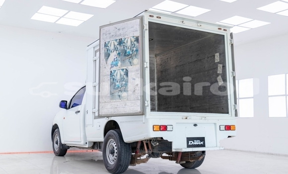 Buy Used Isuzu D-Max White Car in Bangkok in Bangkok Buy Used Isuzu D-Max White Car in Bangkok in Bangkok