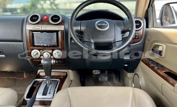 ซื้อ รถมือสอง Isuzu MU-7 ขาว รถยนต์ ใน %{เมือง} ใน กรุงเทพมหานคร ซื้อ รถมือสอง Isuzu MU-7 ขาว รถยนต์ ใน %{เมือง} ใน กรุงเทพมหานคร