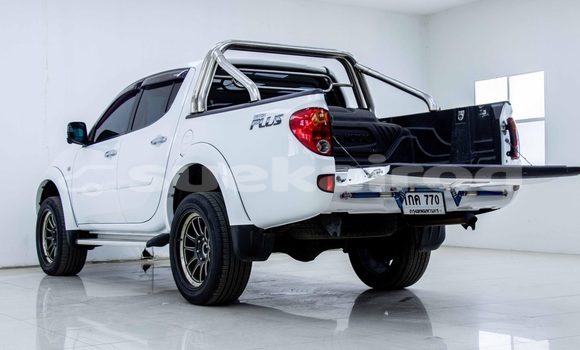 Buy Used Mitsubishi Triton White Car in Bangkok in Bangkok Buy Used Mitsubishi Triton White Car in Bangkok in Bangkok