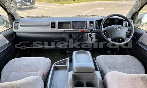 Buy Used Toyota Ventury White Car in Bangkok in Bangkok Buy Used Toyota Ventury White Car in Bangkok in Bangkok