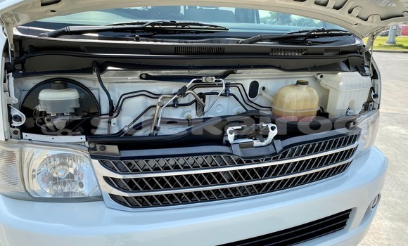 Buy Used Toyota Ventury White Car in Bangkok in Bangkok Buy Used Toyota Ventury White Car in Bangkok in Bangkok