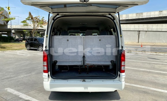 Buy Used Toyota Ventury White Car in Bangkok in Bangkok Buy Used Toyota Ventury White Car in Bangkok in Bangkok