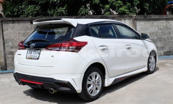 ซื้อ รถมือสอง Toyota Yaris ขาว รถยนต์ ใน %{เมือง} ใน กรุงเทพมหานคร ซื้อ รถมือสอง Toyota Yaris ขาว รถยนต์ ใน %{เมือง} ใน กรุงเทพมหานคร