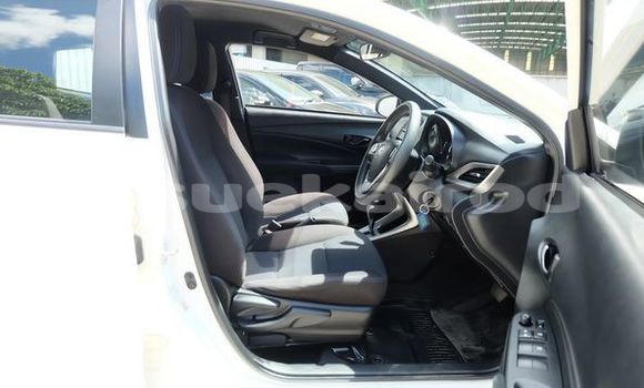 ซื้อ รถมือสอง Toyota Yaris ขาว รถยนต์ ใน %{เมือง} ใน กรุงเทพมหานคร ซื้อ รถมือสอง Toyota Yaris ขาว รถยนต์ ใน %{เมือง} ใน กรุงเทพมหานคร