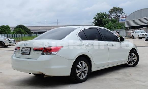 Buy Used Honda Accord White Car in Bangkok in Bangkok Buy Used Honda Accord White Car in Bangkok in Bangkok