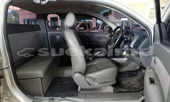 Buy Used Toyota Hiluxe VIGO Silver Car in Bangkok in Bangkok Buy Used Toyota Hiluxe VIGO Silver Car in Bangkok in Bangkok